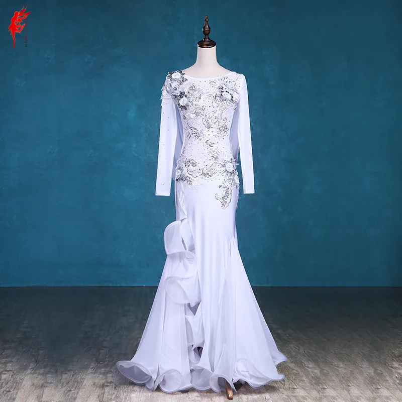 

Luxury belly dancing clothes Rhinestones crystal performance dress women belly dance dress on the stoage ballroom dance clothing