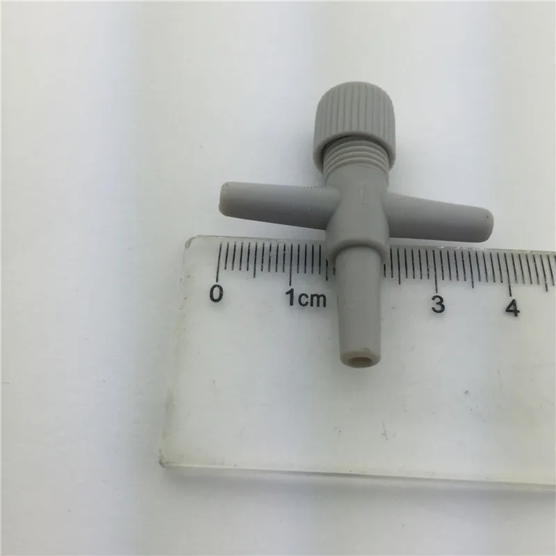 Регулируемый тройной водяной клапан Тройник 4 мм удобное управление хороший