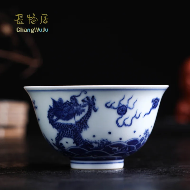 Чашки Changwuju в цзиндэчжэне блюдца сине белая чашка китайского чайного кунг фу