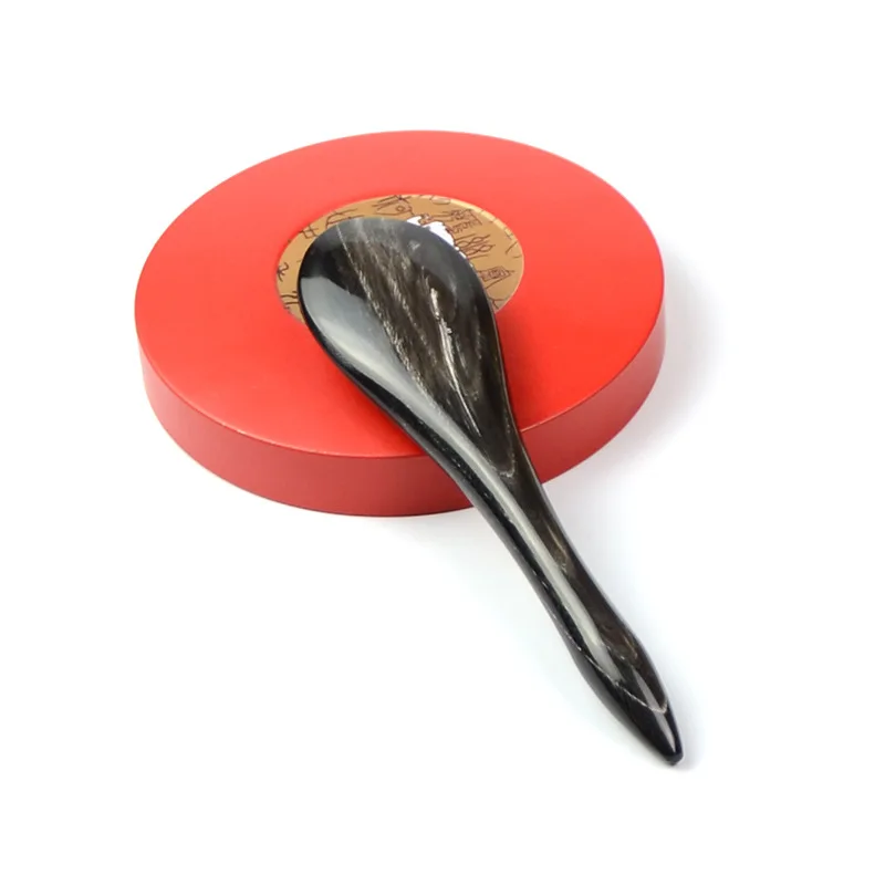 Завод прямые оптовые черные рога глаз морщин масло в стержне Noire руководство