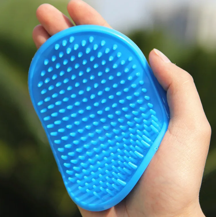

Pet products manufacturers sell dog cleaning bath massage brush dual-purpose comb