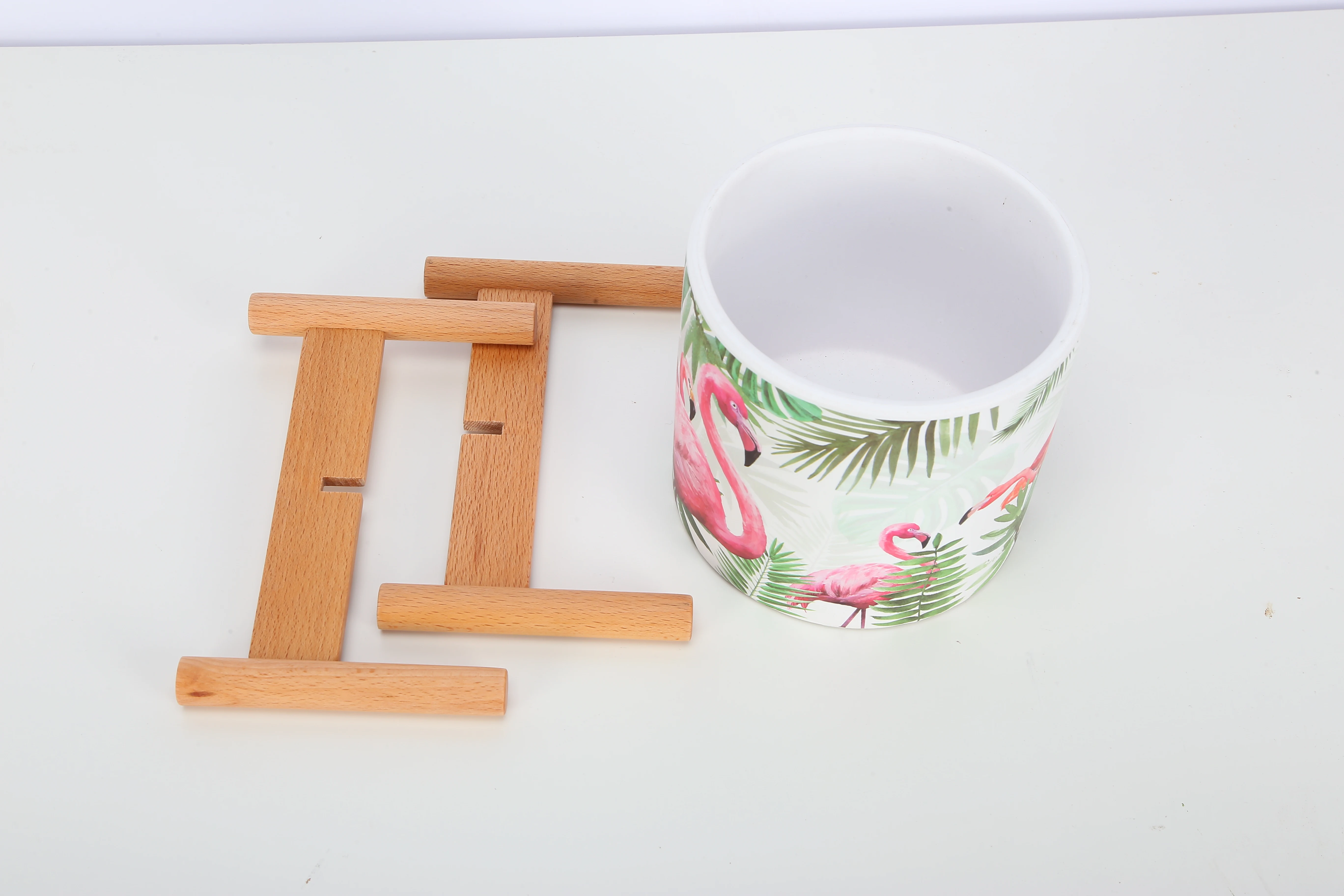 Керамический горшок для растений маленький цветов с фламинго и деревянной