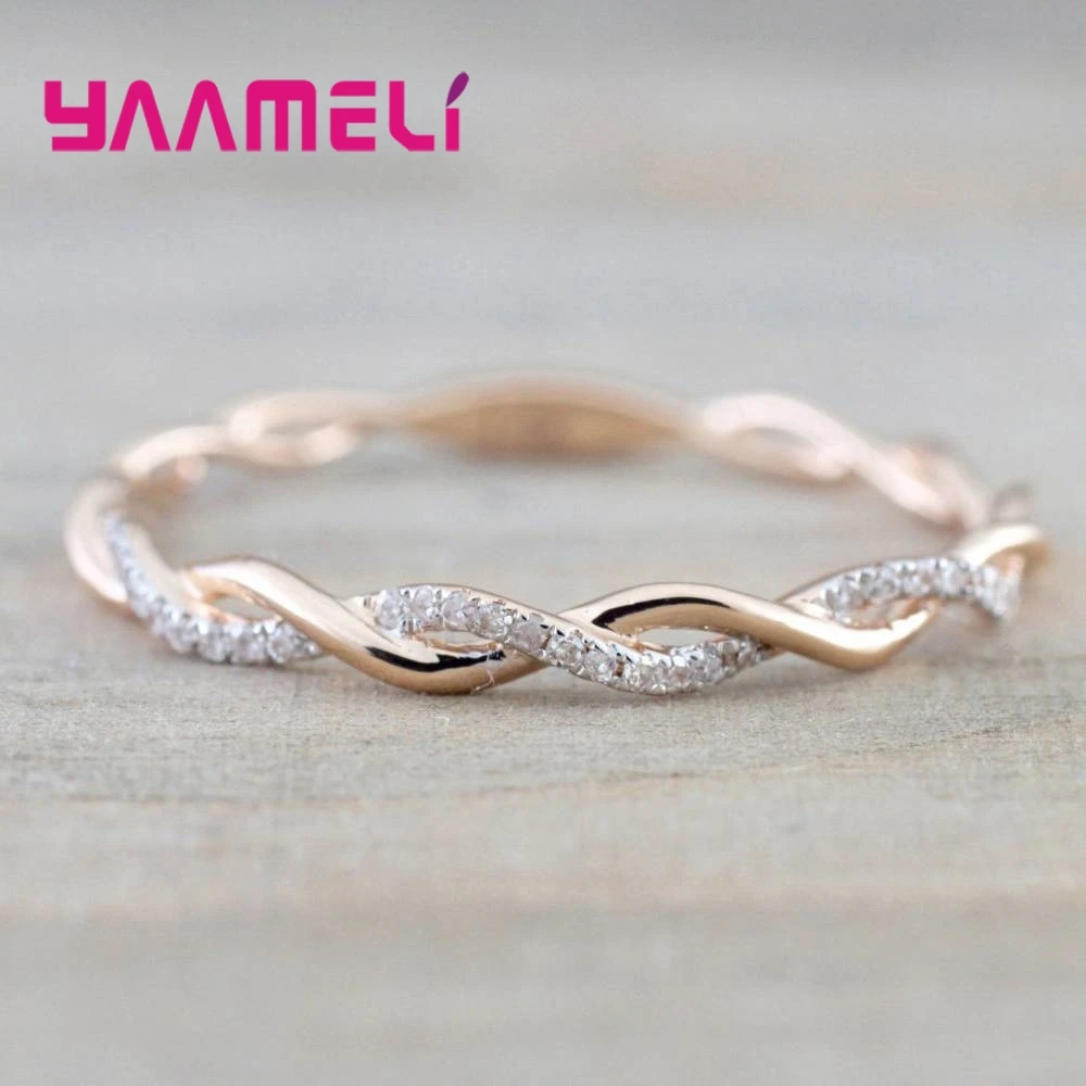 

Fast Shipping Retail Gold Color Uncomplicated Finger Rings Hot New Fashion Super Shiny Cubic Zirconia Women Present