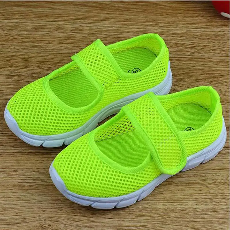 Туфли детские сетчатые дышащие спортивная обувь летние карамельные цвета