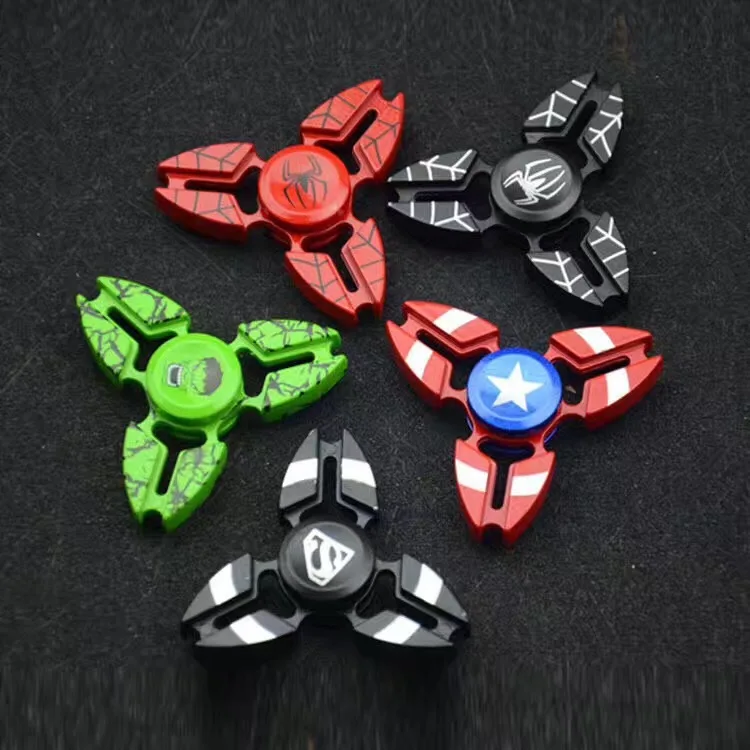 Оптовая продажа 10 шт./Лот треугольный наконечник из цинкового сплава игрушка для