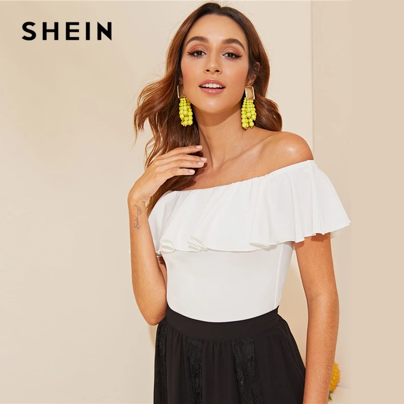 SHEIN элегантный белый Волан с открытыми плечами Приталенный топ Однотонная футболка женская летняя без рукавов основы тонкая футболка Топы