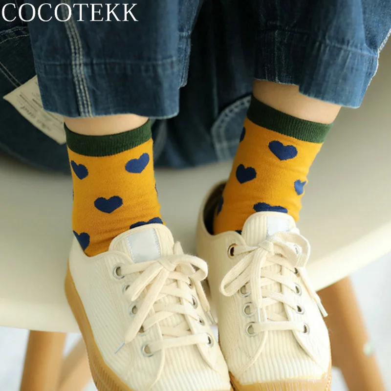 Корейские женские носки из чесаного хлопка с милыми сердечками COCOTEKK модные