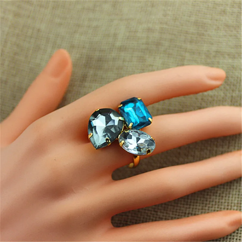 Женское кольцо регулируемое для вечеринки на день рождения белого зеленого