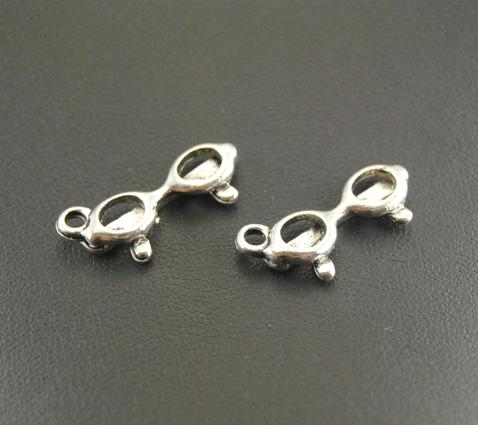 

Очаровательные солнцезащитные очки из цинкового сплава, серебристого цвета, 50 шт., фурнитура «сделай сам» для ювелирных изделий, аксессуары...