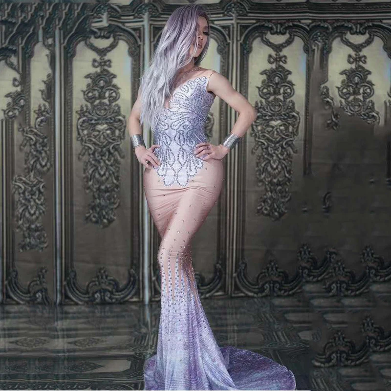 

Fashion Women Sexy Sparkly Rhinestones Lycra Dress Evening Party Birthday Celebrate Nightclub Bar Female Singer Costume DT553