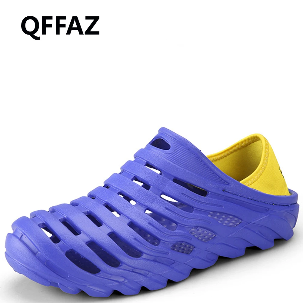 Мужские легкие дышащие сандалии QFFAZ пляжные шлепанцы для отдыха весна лето