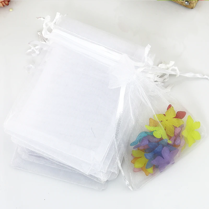

17x23cm (6.69"x9.05")100pcs White Color Christmas /Wedding Drawable Organza Voile Gift Packaging Bags&Pouches