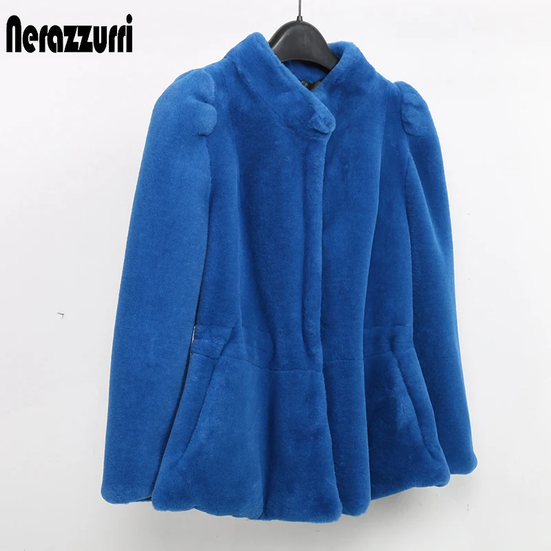 Зимнее женское пальто из искусственного меха Nerazzurri, короткая пушистая Меховая куртка из искусственного меха с пышными рукавами, элегантный тонкий топ из кроличьего меха