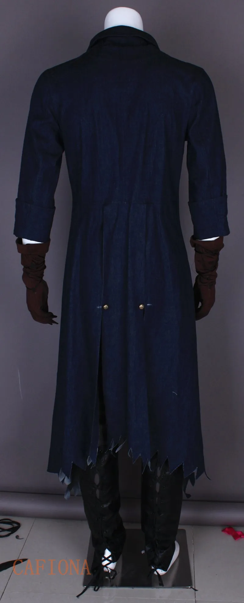 Cafiona Bloodborne Косплей ворона Косплей Костюм джинсы пальто брюки кожаная шляпа сумка 10 шт. набор на заказ размер