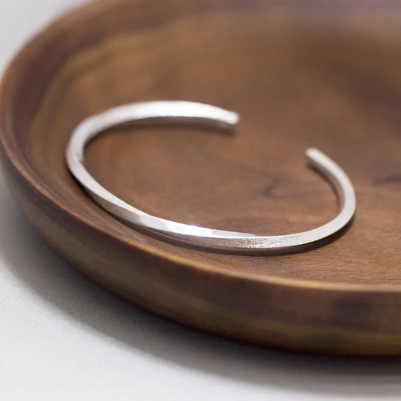 100% Оригинальный Женский Серебряный Браслет-манжета регулируемый штампованный