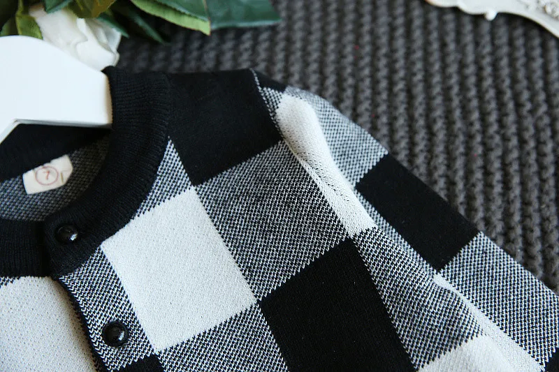 Коллекция 2017 года осенний комплект одежды в клетку для девочек комплекты