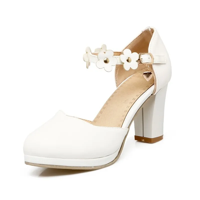 Туфли-лодочки женские с круглым носком высокий каблук металлическим украшением