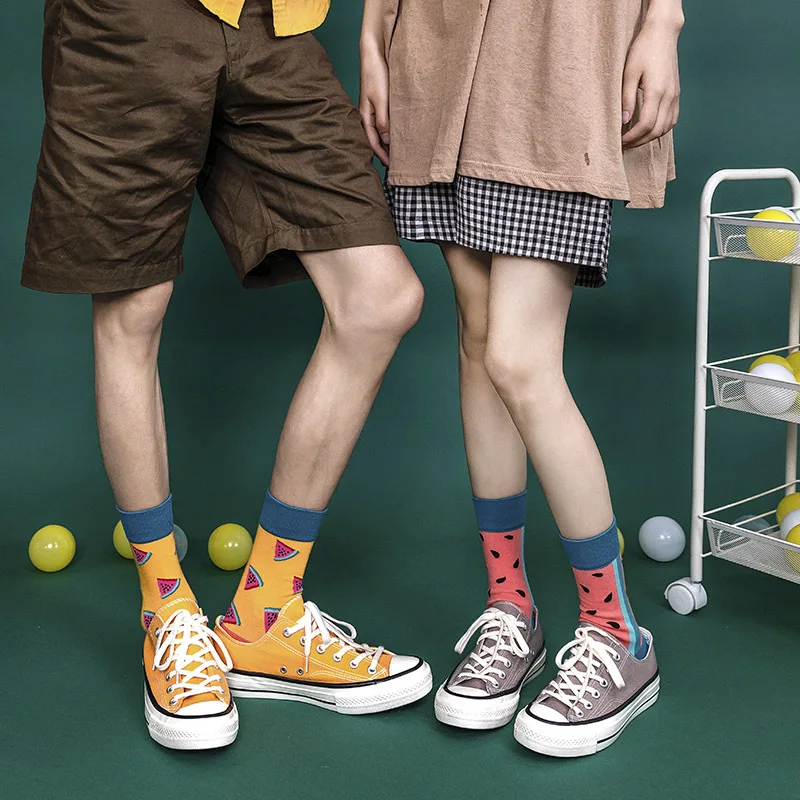 Модные женские хлопковые носки с принтом яркие забавные героями мультфильмов