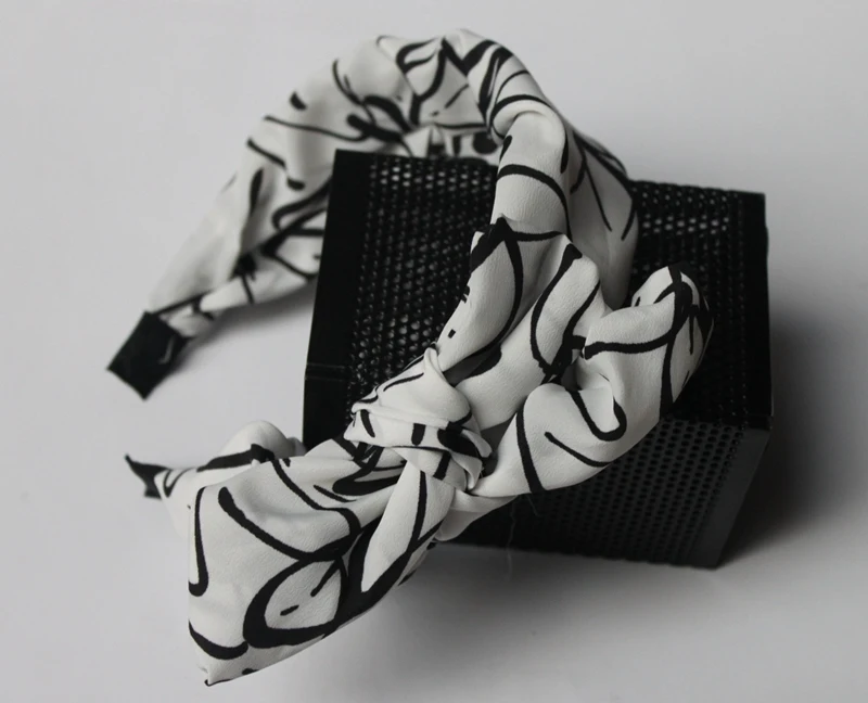 Популярные Зебра печати двойной лук Chiff скрученный завязанный головная повязка