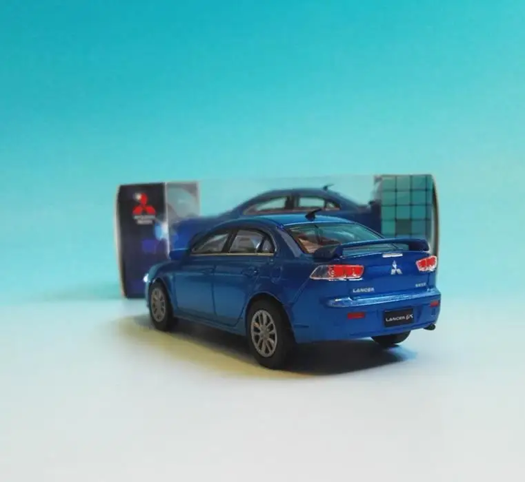 1:43 модели автомобилей из сплава высокой Mitsubishi wing God металлические Литые
