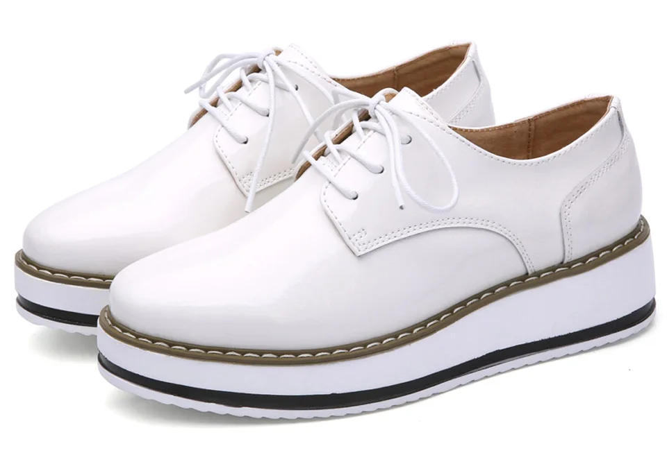 Spring Creeper Women Shoes Patent Leather Platform Shoes Women Flats Fashion Loafers Women Brogues Shoes Oxford Footwear
