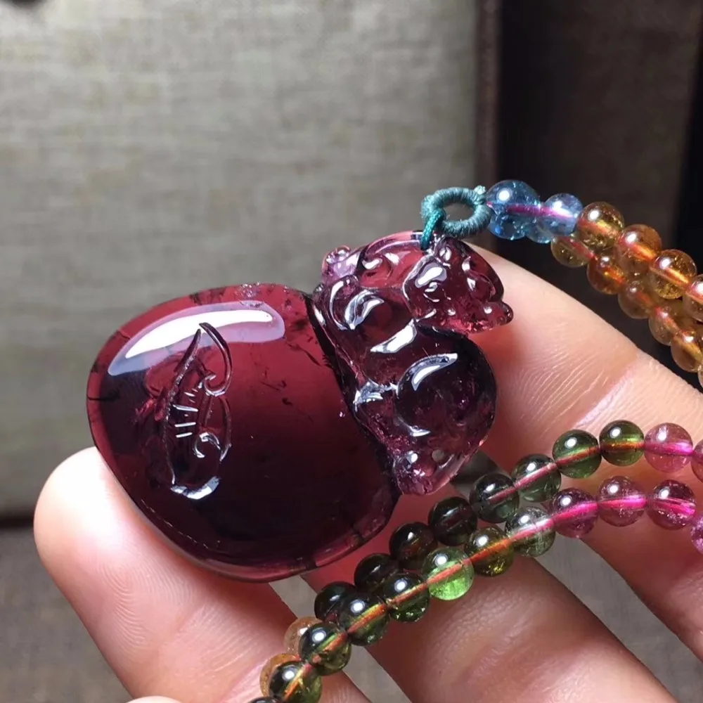 Женское колье из искусственного турмалина с резьбой 100% | Украшения и аксессуары