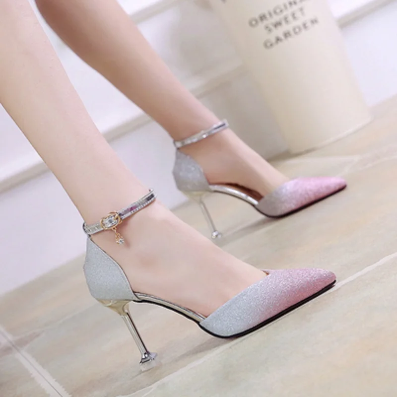 Новинка 2019 года Весенняя пикантная женская обувь с пряжкой сандалии острым