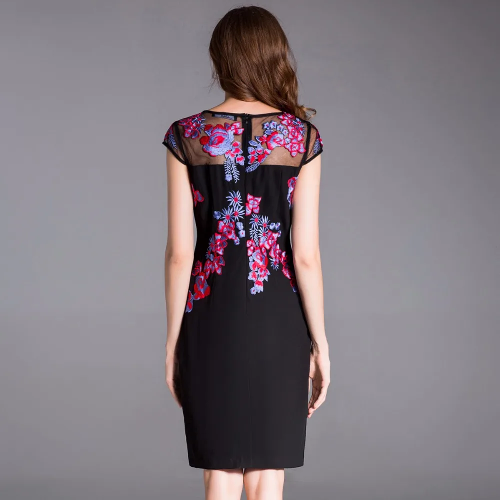 Женское платье с коротким рукавом Сетчатое облегающее футляр вышивкой кружевное