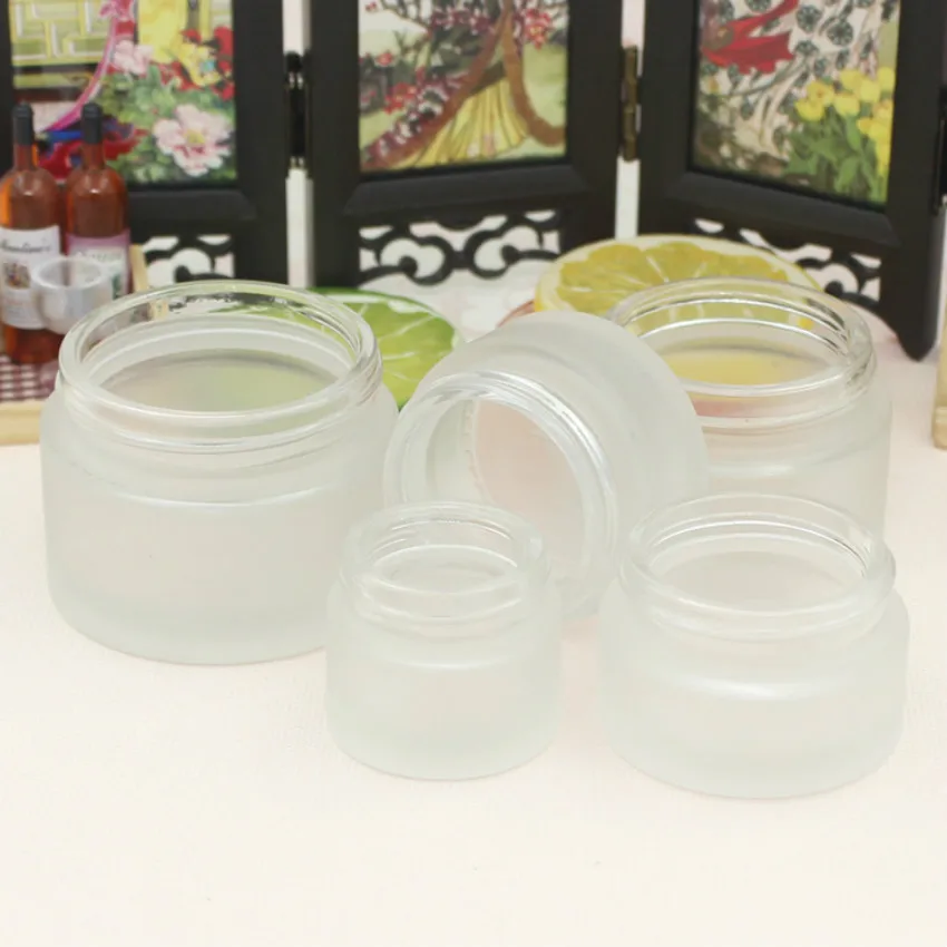 Косметическая банка из матового стекла 20 шт. золотая серебристая черная крышка