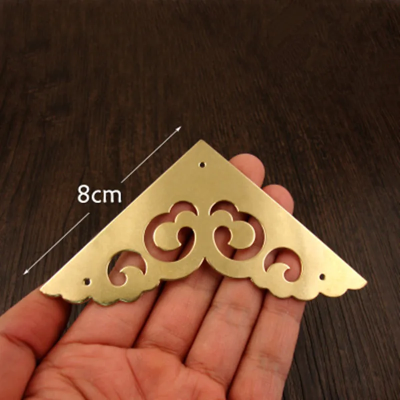 

Винтажные плоские искусственные, деревянные протекторы для винных коробок, мебельная облачная медная крышка, античные пустотелые треугольные уголки с булавками, 4 шт.