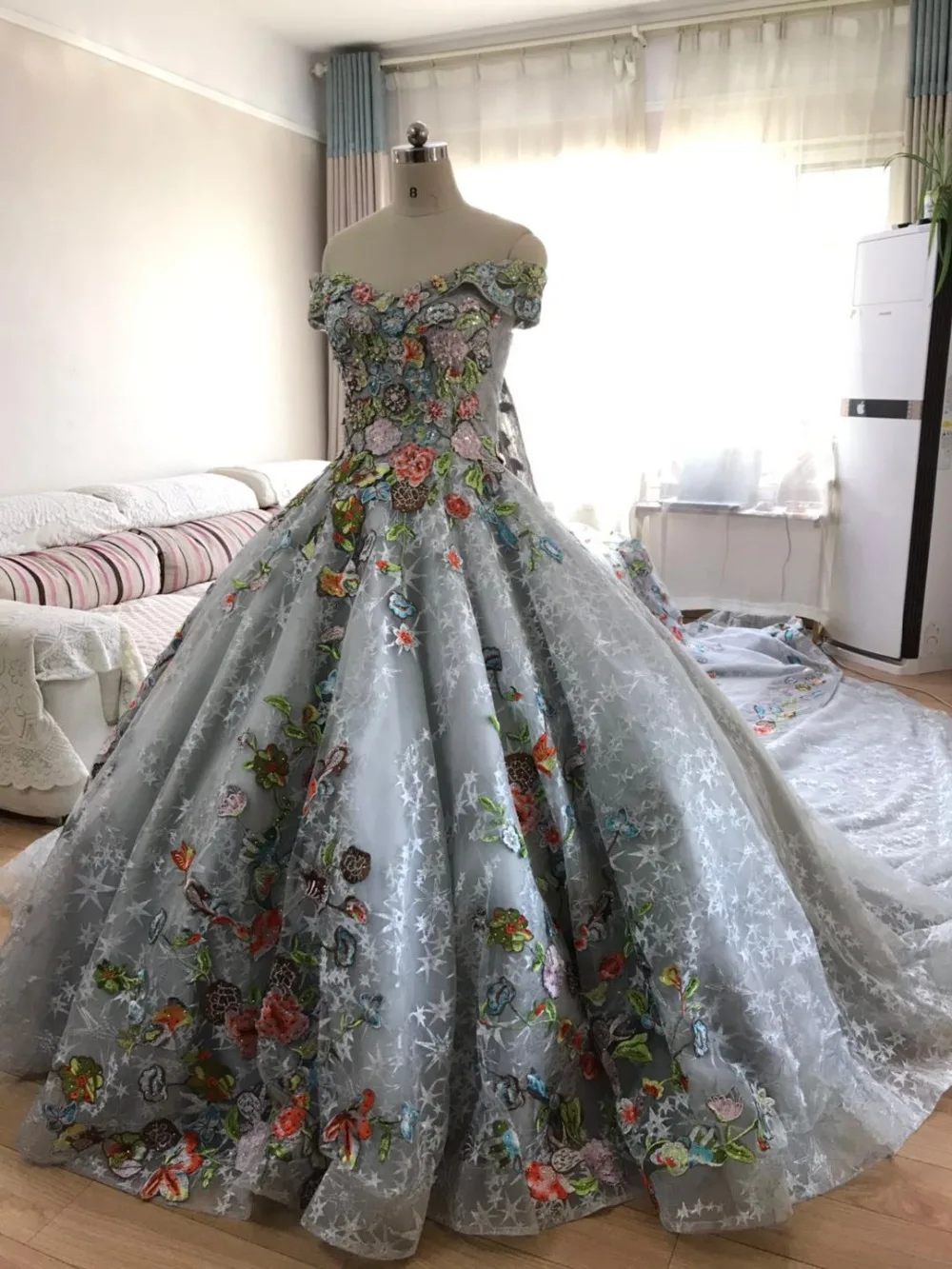 Настоящее фото 2017 высокое качество роскошное кружевное свадебное платье с