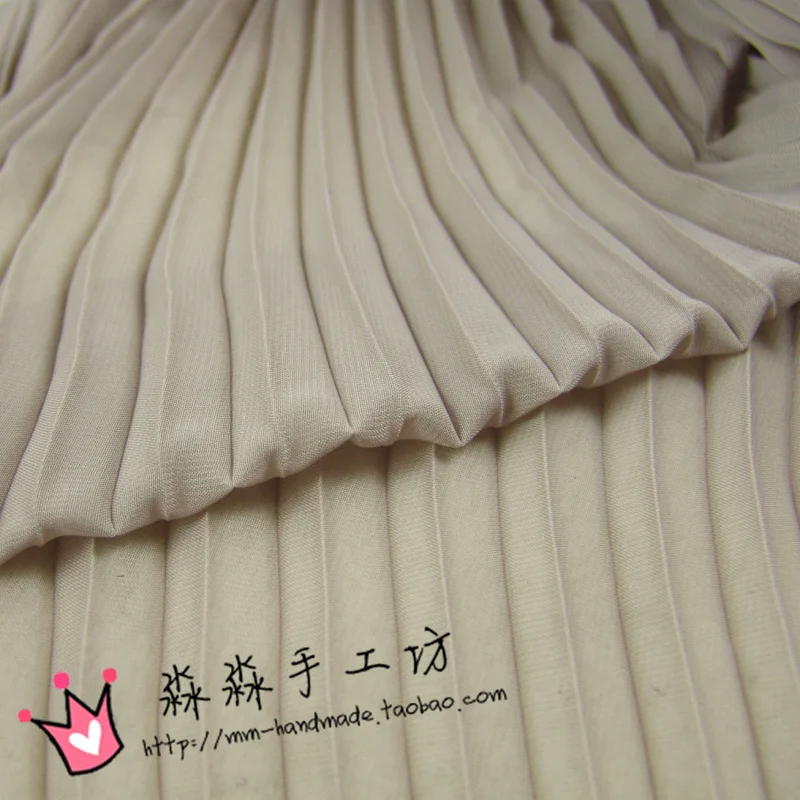 1psc Clothing wholesale fabric Khaki mature organ plait nude thin snow spinning Marca dragon color pleated fabrics(pleated 0.5m)