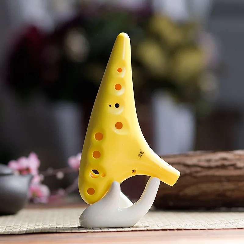 Окарина пластик с 12 отверстиями разные цвета на выбор хороший тон