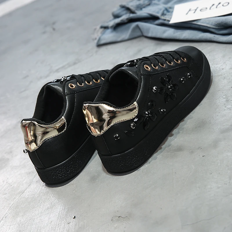 YWEEN Brand New Women Flat Shoes Women Pearl Espadrille Soft Leather Rhinestone Sneaker Shoes Female Round toe loafers
