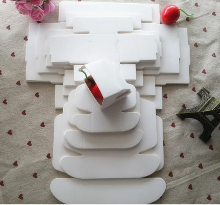 

Leotrusting 50pcs 9.4*3.8*2.6cm Blank White Paper Box White Cardboard Paper Gift Packaging Box Handmade Party Wedding Paper Box