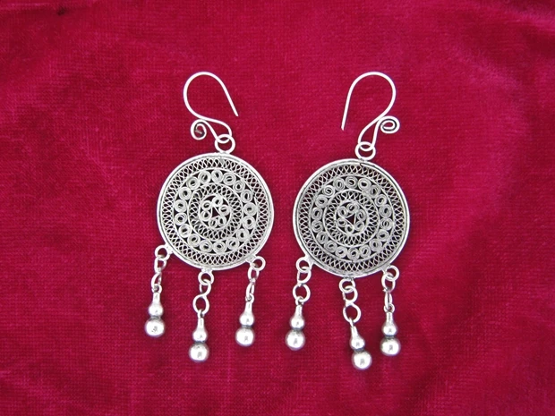 

National style Traditional ancient silk filigree craft Vintage court earrings Manual silver seedling copper drum gourd earrings