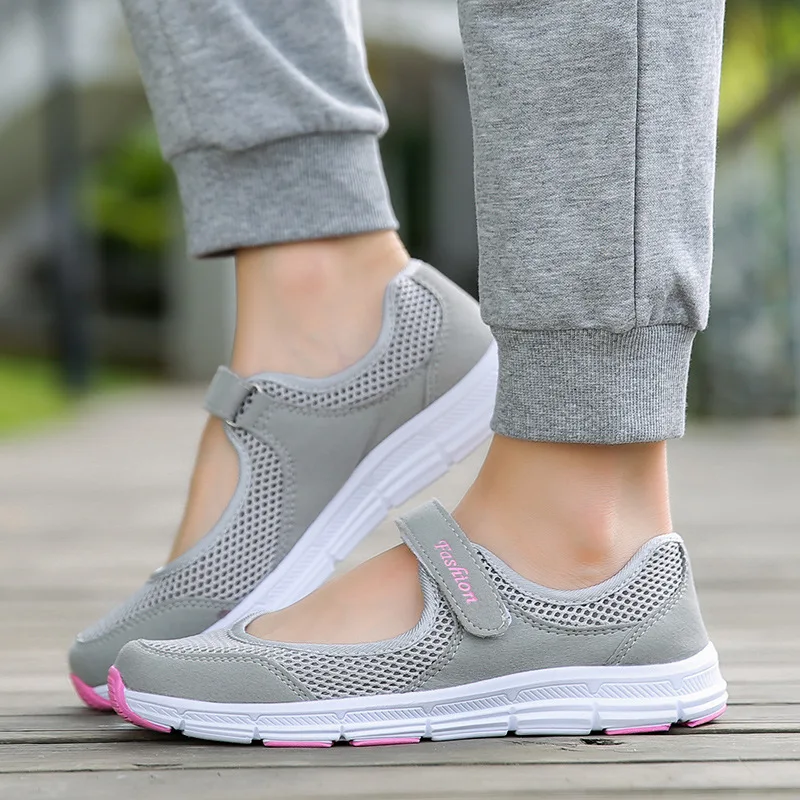 

BEYARNE2019New women Casual Shoes Platform Summer Mesh For Ms Super Light Flats Shoes plus size 35-40E417