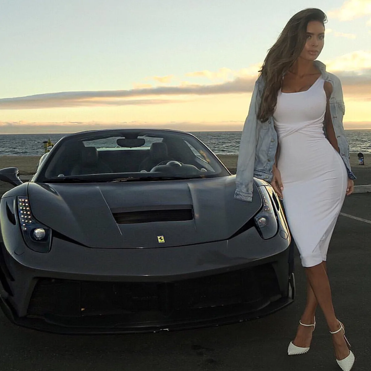 2019 летнее вискозное повседневное женское платье на бретельках атласное без