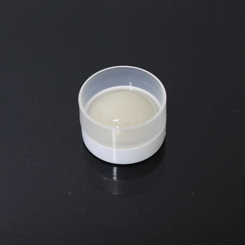 Средство для снятия клея накладных ресниц|Клей ресниц| |