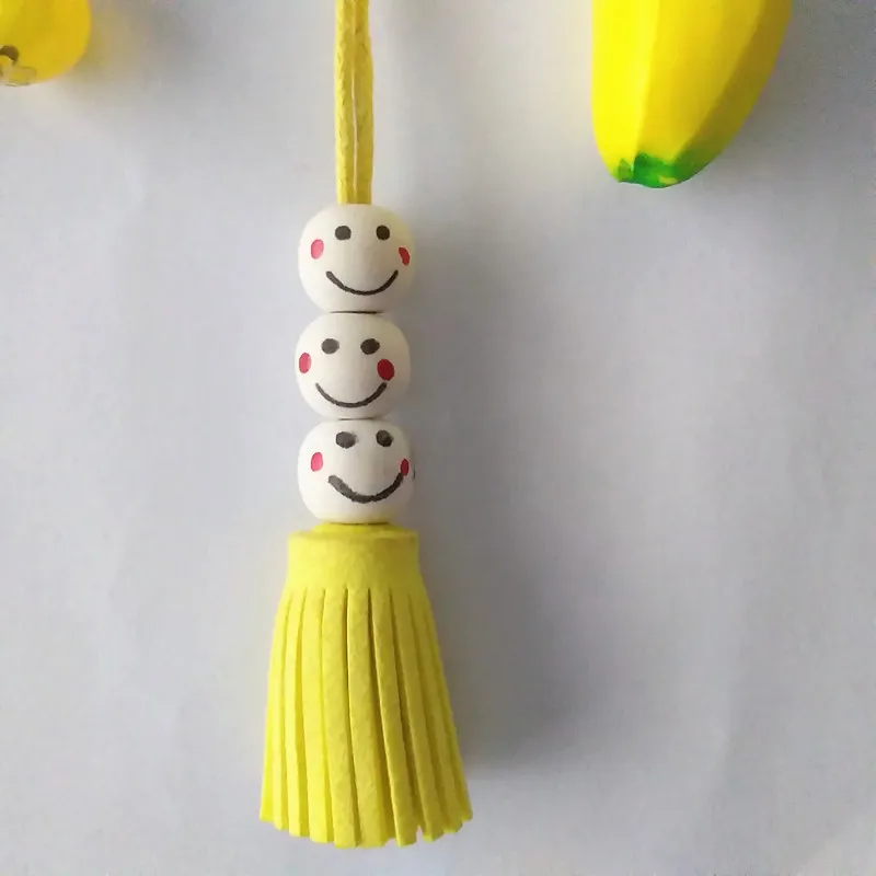 12pcs/lot PU Banana Key Chain Yellow Wooden Afica Map Keyring Wood Smile &amp Suede Tassel Bag Car Ring DIY Craft Gifts | Украшения и