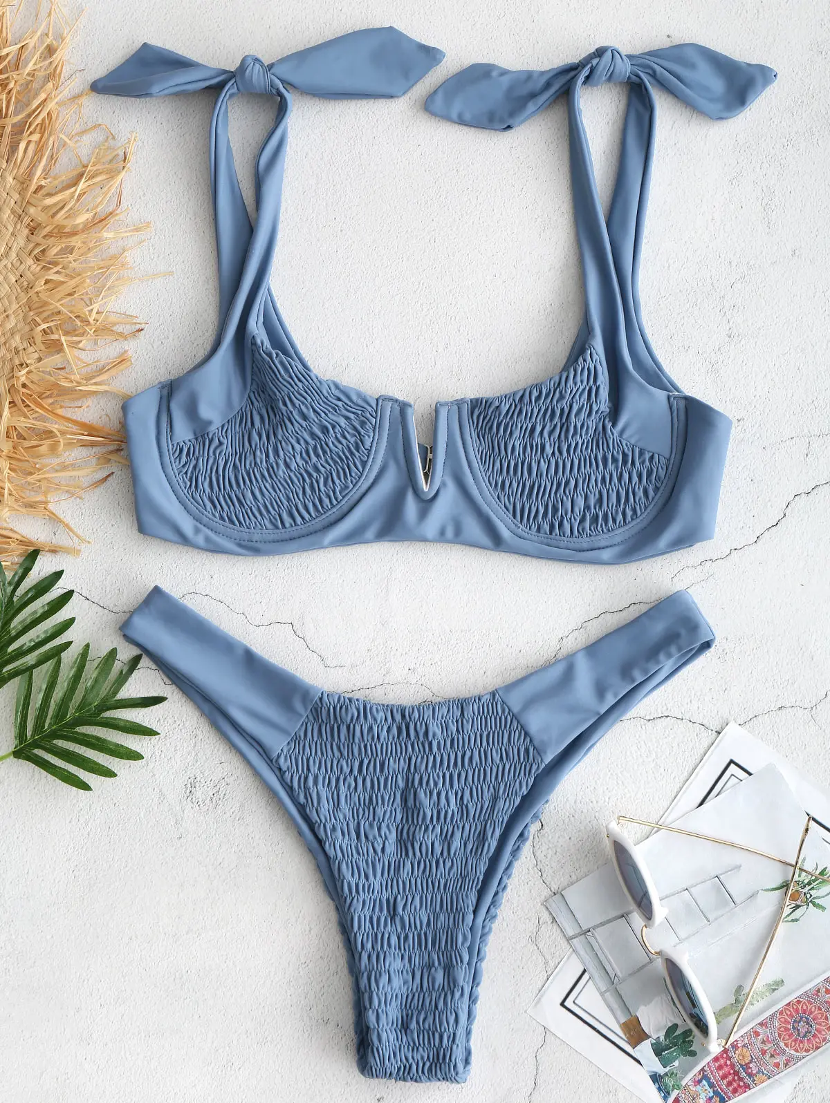 Blue Koi Bikini ZAFUL Shirred Underwire Bikini V Cut Bikini Set Scoop Neck Unlined Bikinis Mujer Sexy Thong Swimsuit Women Biquini - Цвет: Blue Koi Bikini