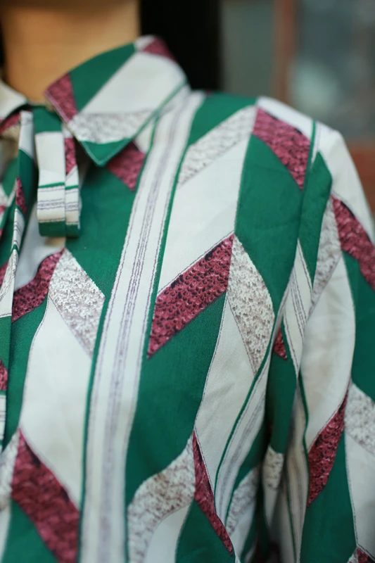 Ван Хан Годун Рождество дверь ретро шифон рубашка в полоску ленты геометрическая