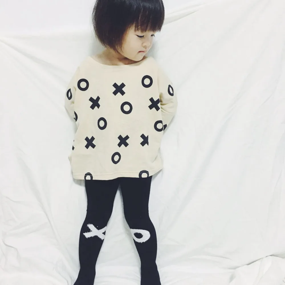 Fashion Style Black White XO Pattern Baby Tights Grils Warm Spring&ampAutumn Suit for baby 0-5T | Мать и ребенок
