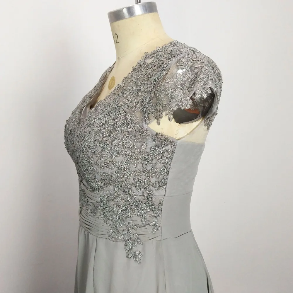 Шифоновое вечернее платье длиной до щиколотки с рукавами-крылышками и вырезом