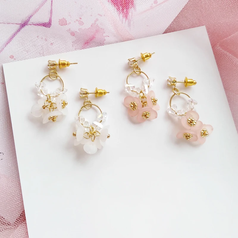 Милые висячие серьги EM061 в Корейском стиле для женщин простые форме цветка с
