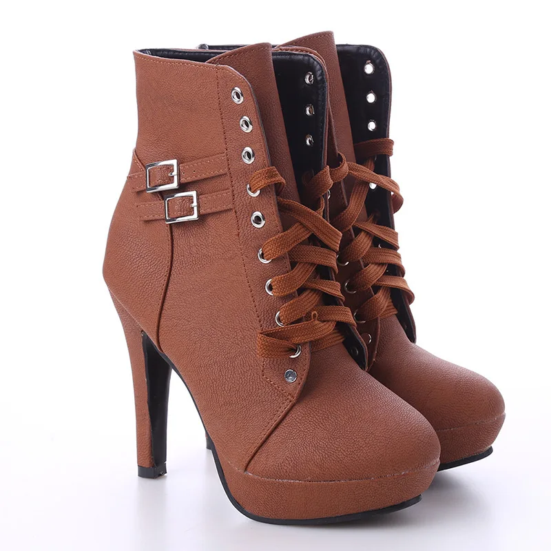 Осенние женские ботильоны на платформе и высоком каблуке женская кожаная