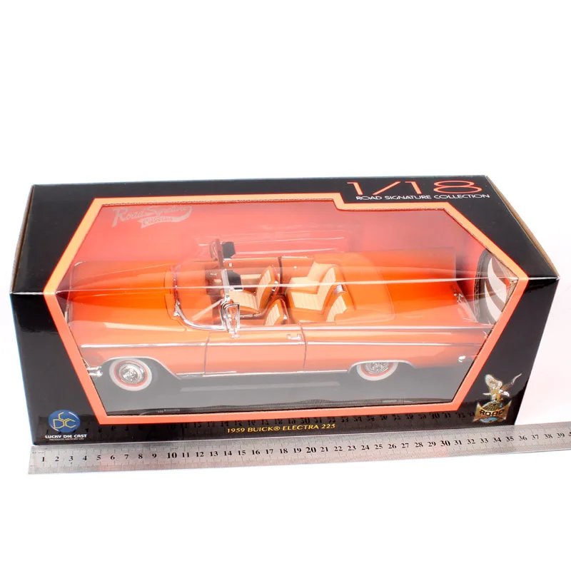 Классическая роскошная модель 1/18 GM 1959 BUICK ELECTRA 225 винтажная металлическая литая под давлением модель автомобиля игрушка Коллекция thumbnails boy