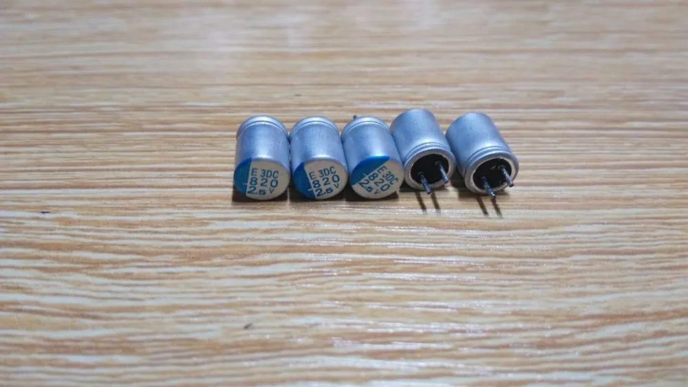 100 шт. 2 5v820uf 6 3x8 PSE Япония химические твердотельные элементы дисплея|capacitors