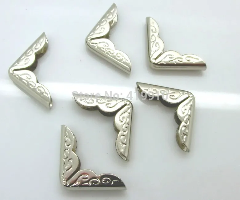 Бесплатная Shipping-100PCs Альбомы для скрапбукинга серебристого цвета меню папки Угловые протекторы 21x21mmx4.7mm J1726 (art.: 789092d75) - 789092d75