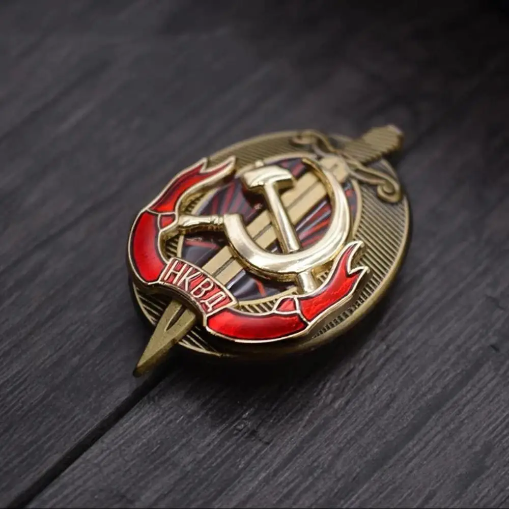NO2 Top quality CCCP KGB badge Soviet Honored Worker of the Order Russia Medal pin brooch - Цвет: NO2